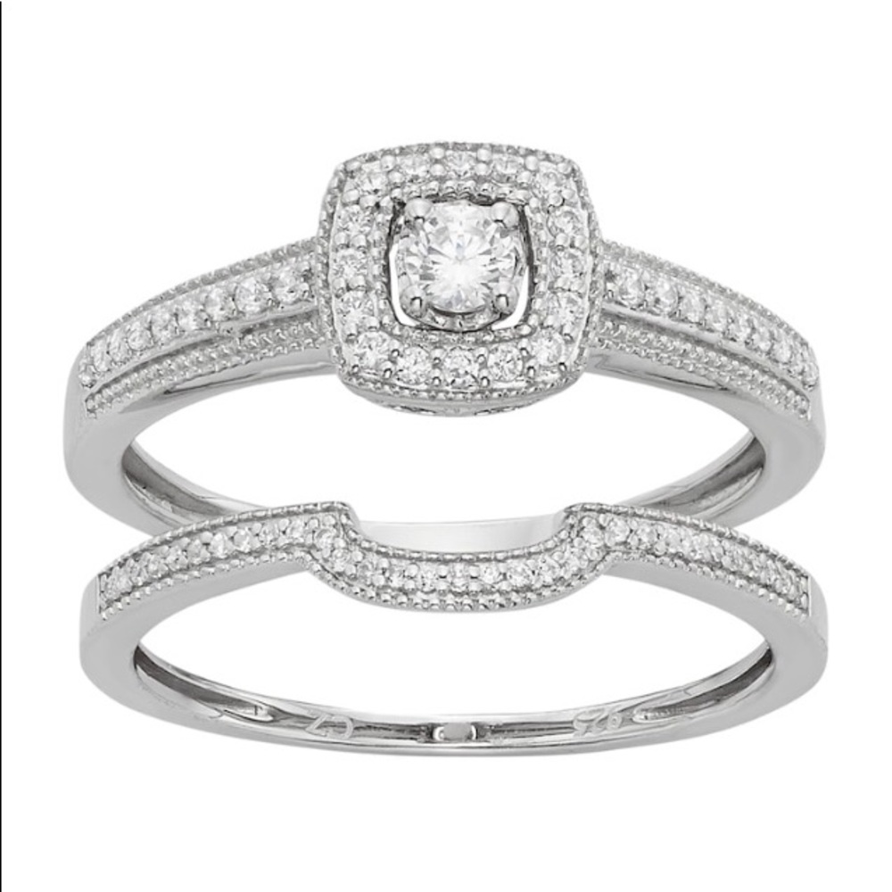 🎉HP🎉 1/3 CTTW Diamond 10K White Gold Bridal Set